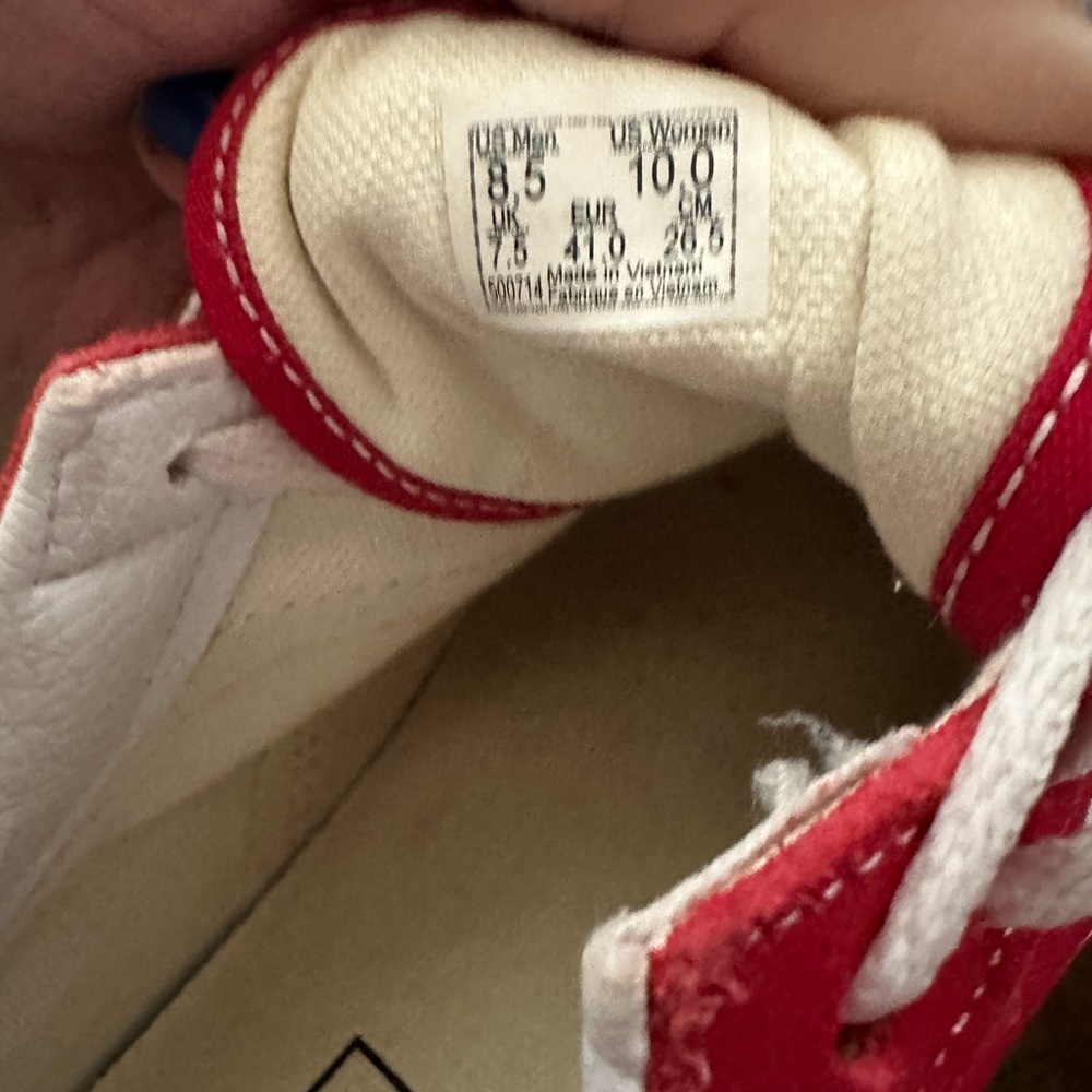 Women’s- Vans - Picture 4 of 4